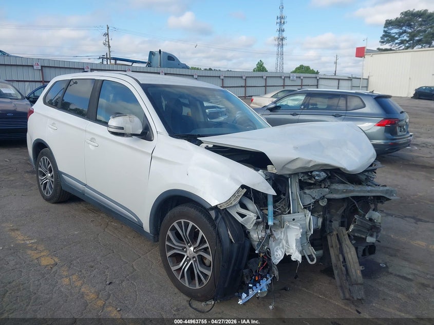 2017 MITSUBISHI OUTLANDER SE