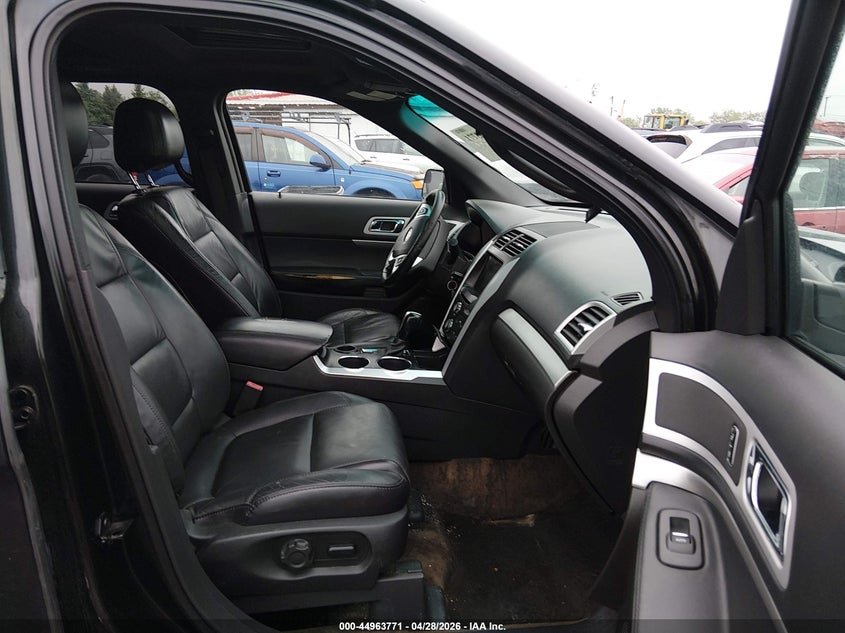 2014 FORD EXPLORER auction photo 5