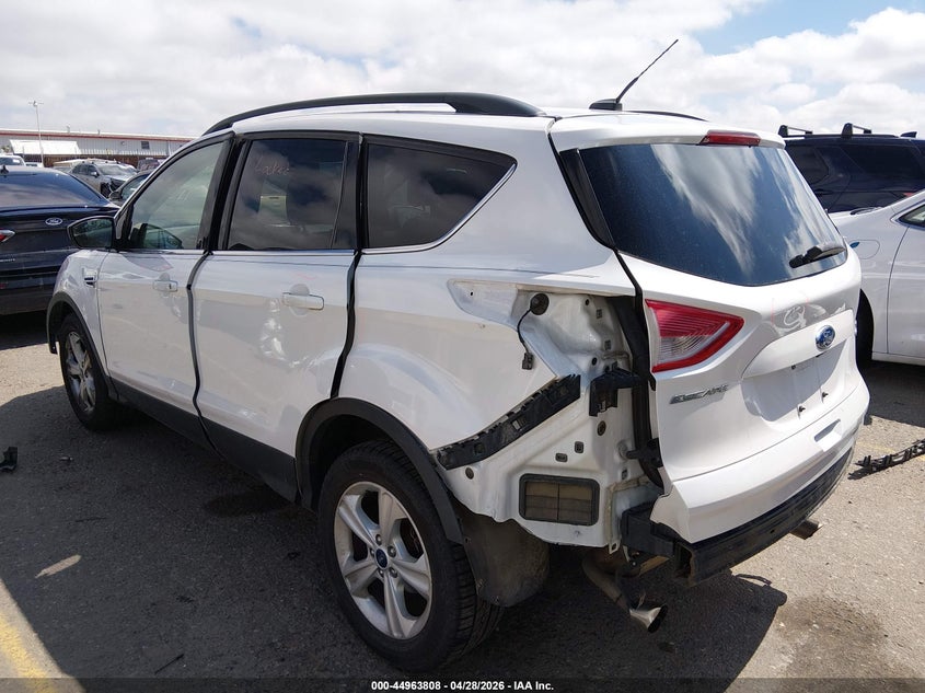 Vin: 1fmcu9gx1gua96079, lot: 45461229, ford escape se 20163
