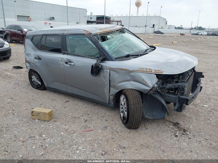 KIA SOUL LX 2022
