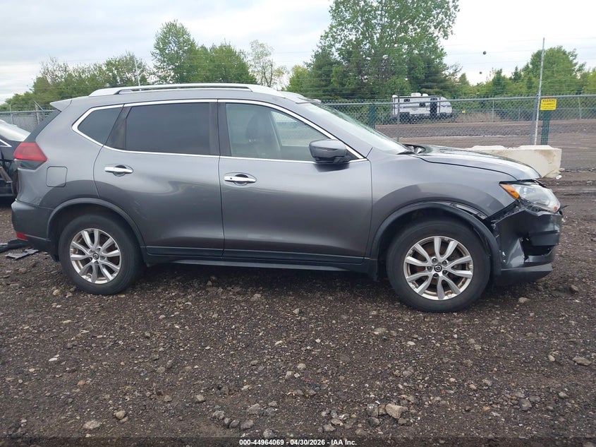 VIN KNMAT2MV3JP616183 2018 NISSAN ROGUE SV