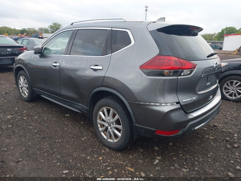 VIN KNMAT2MV3JP616183 2018 NISSAN ROGUE SV