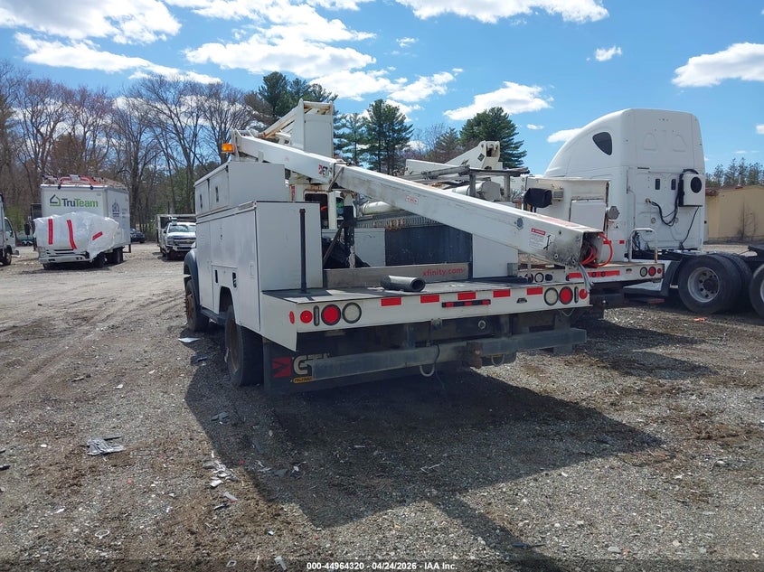 2016 Ford F-450 Chassis Xl