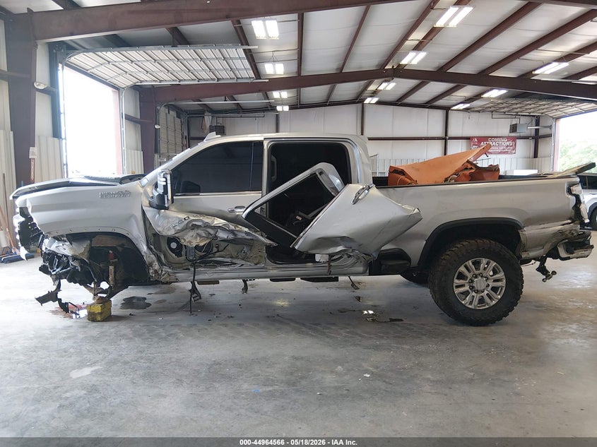 2021 CHEVROLET SILVERADO 3500HD auction photo 6