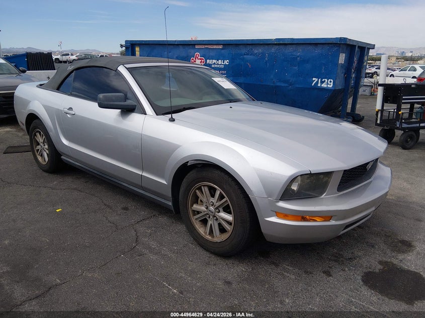 2006 Ford Mustang V6