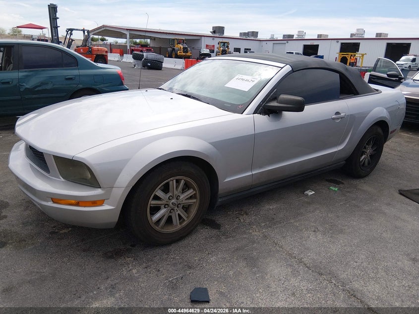 2006 Ford Mustang V6