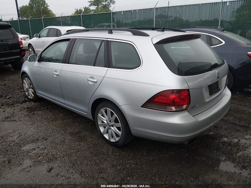 2012 Volkswagen Jetta 2.0 Sportwagen 2.0L Tdi silver Lot 111044964641 Vin 3VWPL7AJ7CM660203
