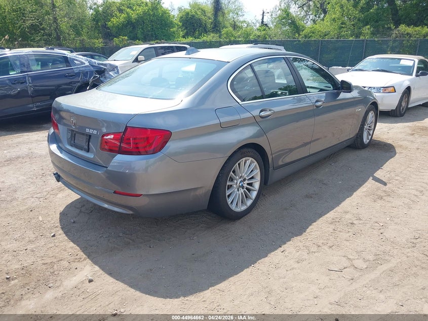 2013 BMW 528I