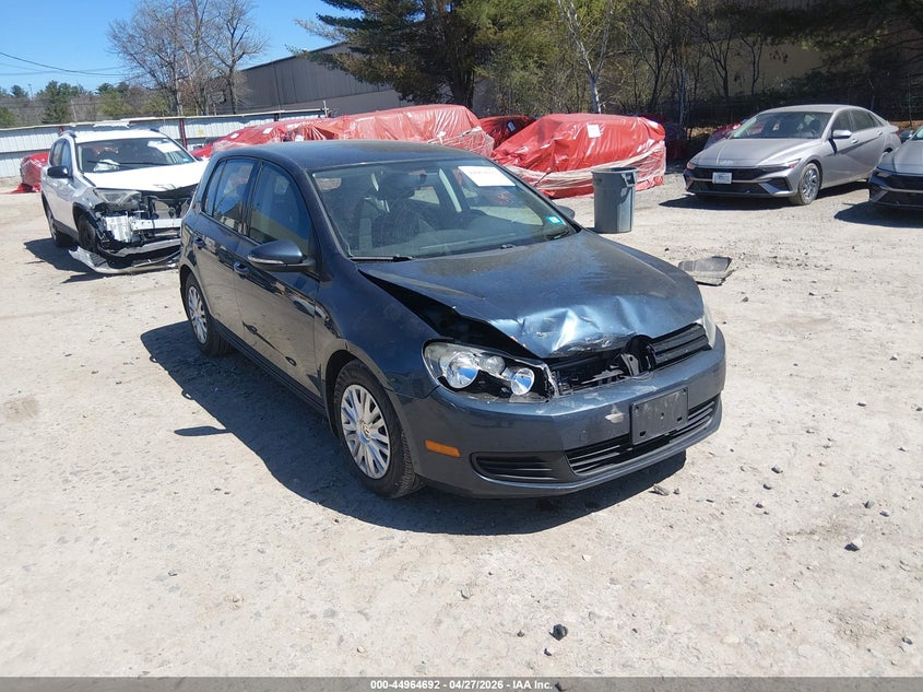 2010 Volkswagen Golf 4-Door