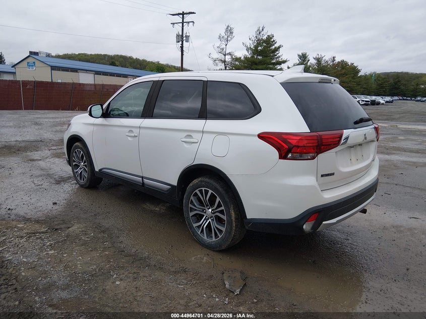 2017 Mitsubishi Outlander Se