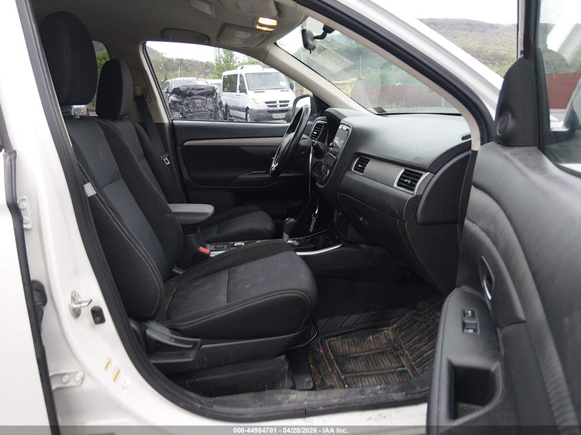 2017 Mitsubishi Outlander Se