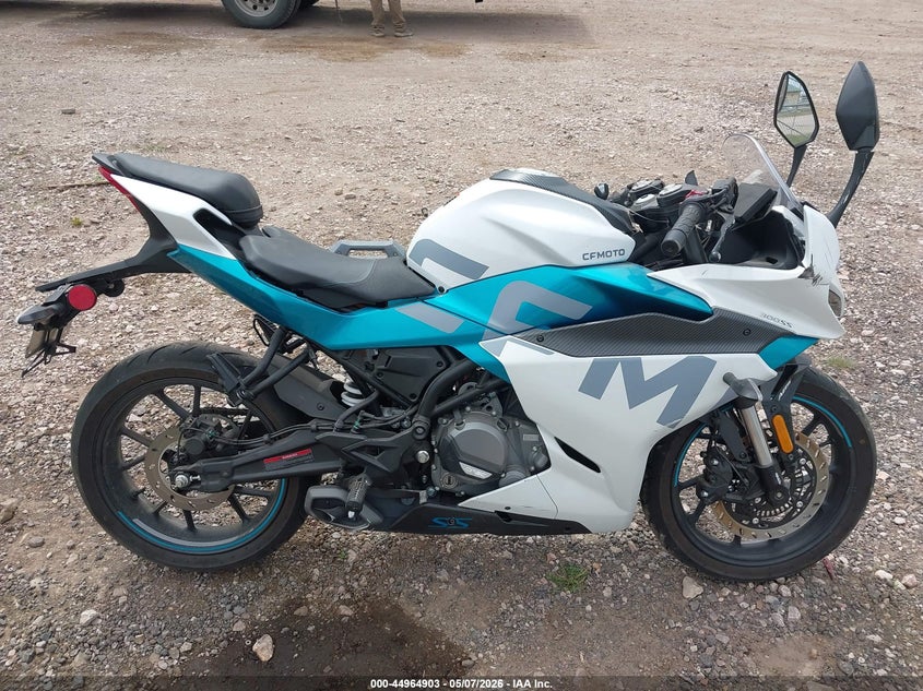 VIN LCEPDPL37N6000843 2022 CF MOTO 300SS