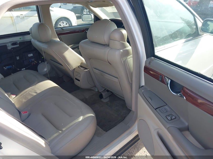 2003 Cadillac Deville Standard VIN: 1G6KD54Y73U220133 Lot: 44965031