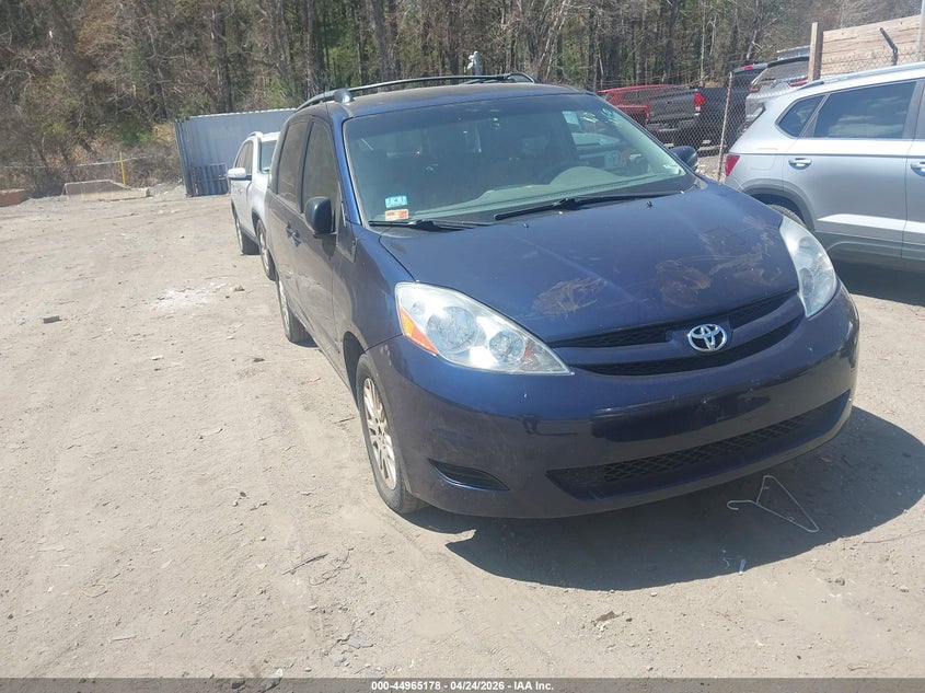 2007 Toyota Sienna Le