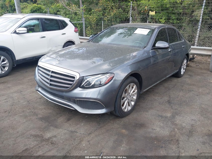 2017 Mercedes-Benz E 300 4Matic