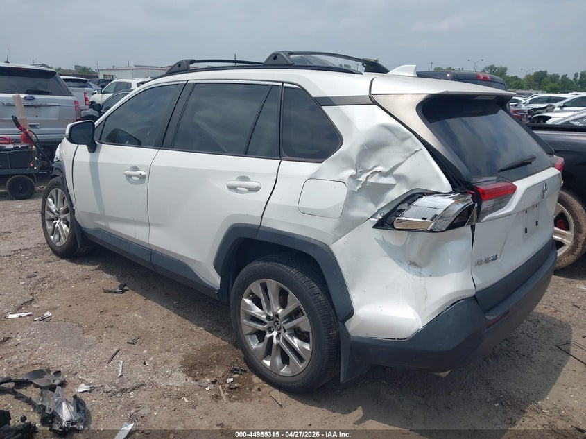 VIN 2T3C1RFV7RW303996 2024 TOYOTA RAV4 XLE PREMIUM