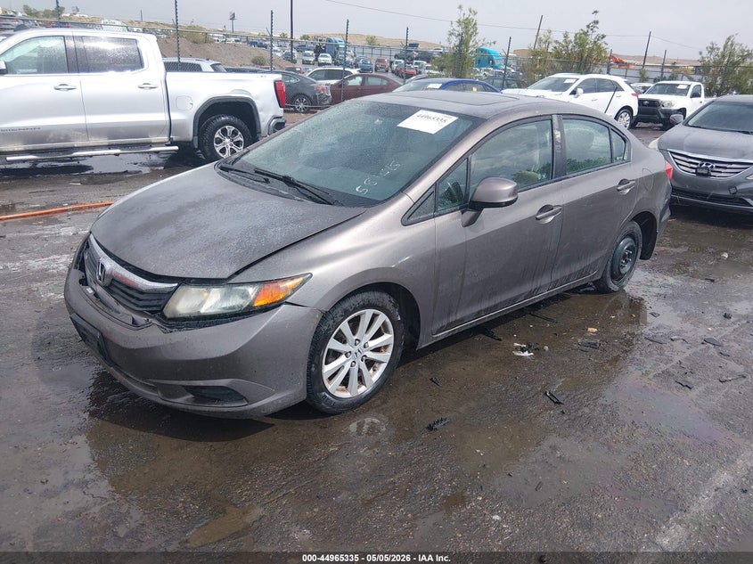 2HGFB2F80CH581515 2012 Honda Civic 1.8 Ex Brown