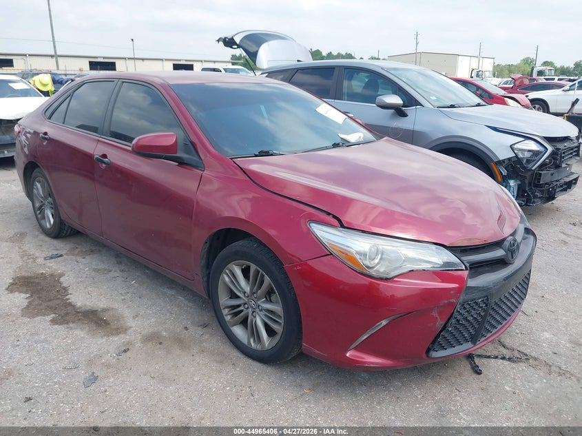 2017 TOYOTA CAMRY SE