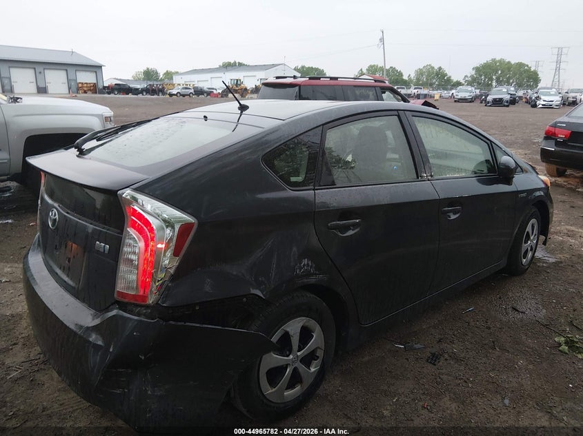 2012 TOYOTA PRIUS auction photo 6