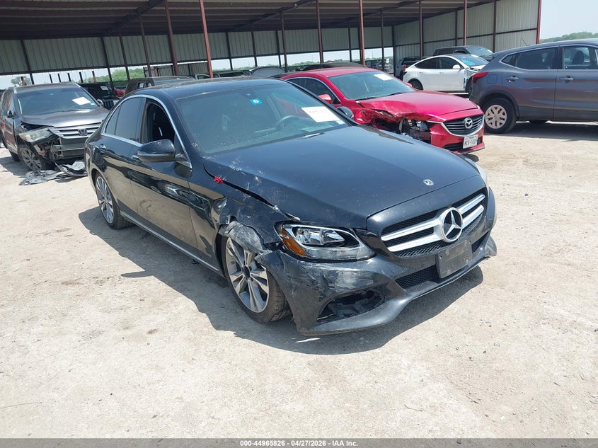 55SWF4JB5JU244910 MERCEDES-BENZ C 300 Photo 1
