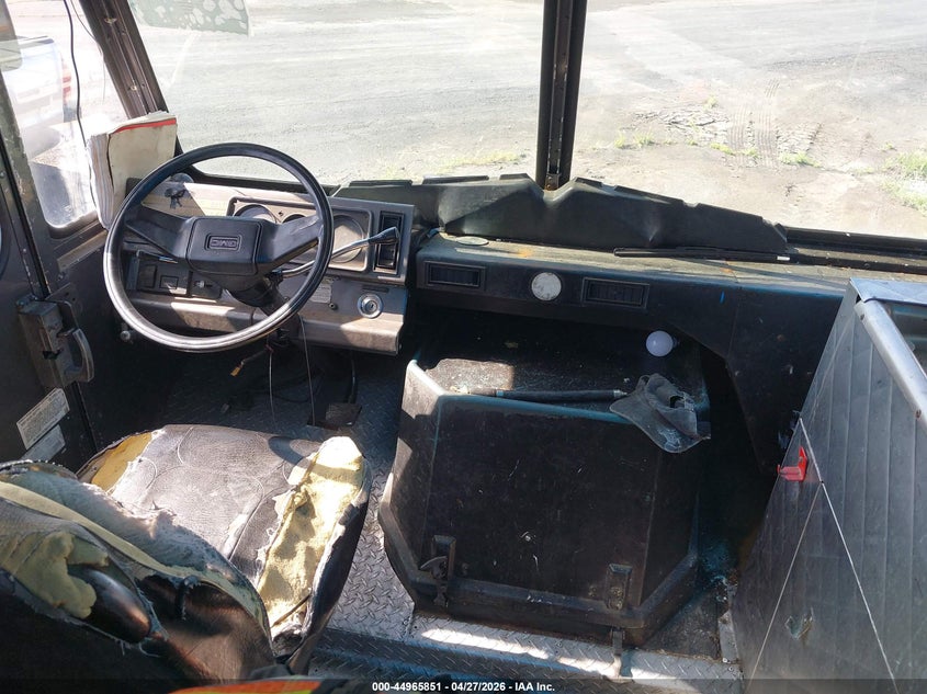 1985 GMC VALUE VAN auction photo 7