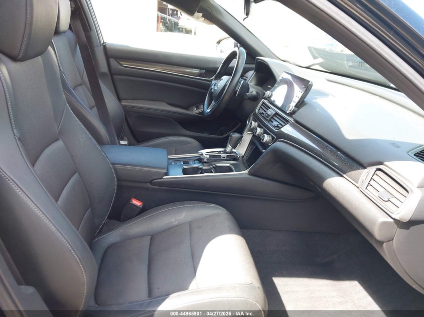 2022 HONDA ACCORD auction photo 5