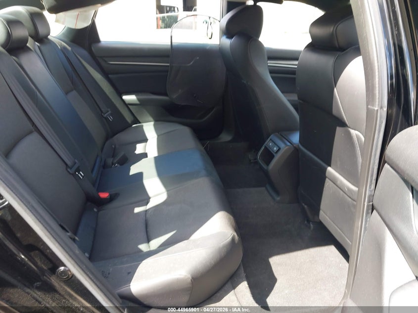 2022 HONDA ACCORD auction photo 8
