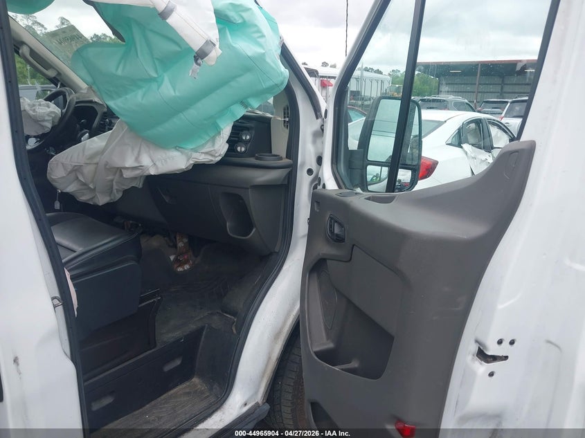 2021 FORD TRANSIT-250 CARGO VAN auction photo 5