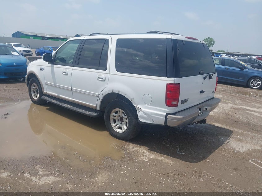 1999 Ford Expedition Eddie Bauer/Xlt VIN: 1FMRU1763XLC28185 Lot: 44966002