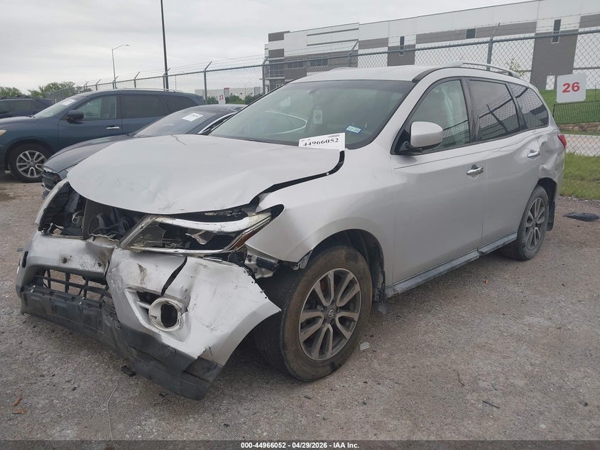 5N1AR2MN8FC618097 2015 NISSAN PATHFINDER SV photo 1