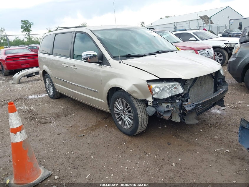 2014 Chrysler Town & Country