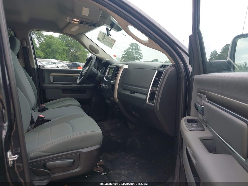 2018 RAM 1500 auction photo 5