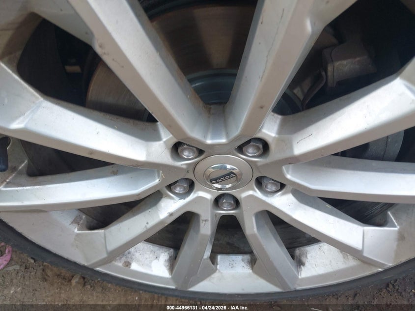 2020 Volvo S60 T5 Momentum VIN: 7JR102FK6LG042663 Lot: 44966131