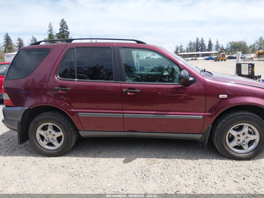 1998 Mercedes-Benz Ml 320 Classic VIN: 4JGAB54EXWA012401 Lot: 44966209