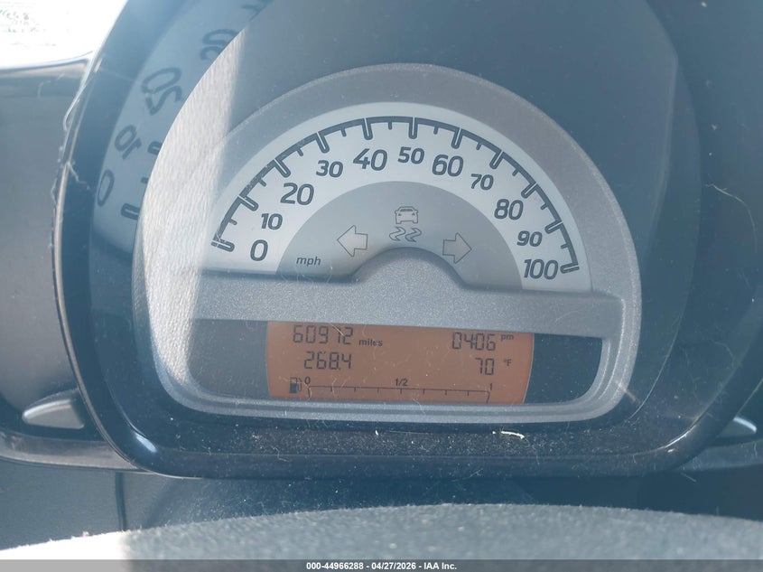 2013 Smart Fortwo Pure VIN: WMEEJ3BAXDK617668 Lot: 44966288