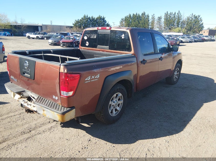 2004 Nissan Titan Xe
