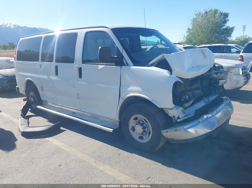 2016 CHEVROLET EXPRESS 2500 auction photo 1