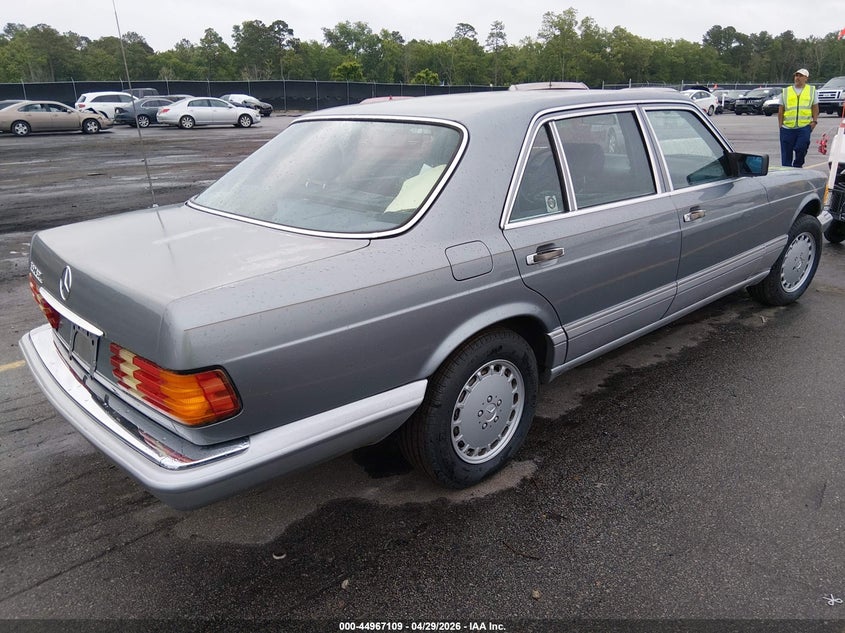 1991 Mercedes-Benz 560 Sel