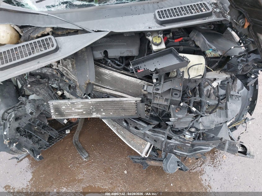 VIN 1FMCU0GD9HUD09394 2017 FORD ESCAPE SE