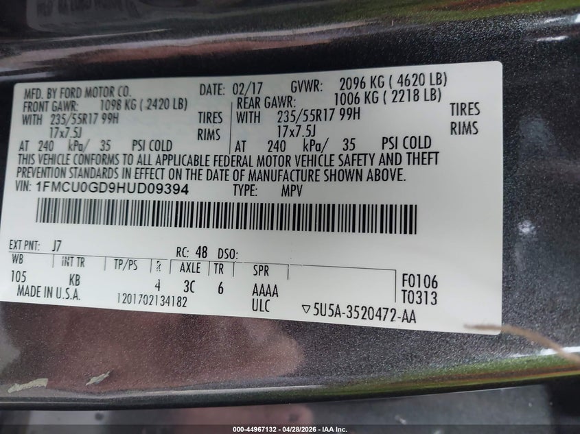 VIN 1FMCU0GD9HUD09394 2017 FORD ESCAPE SE