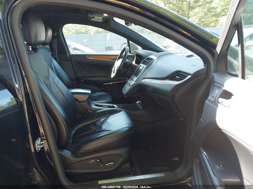 2017 LINCOLN MKC auction photo 5