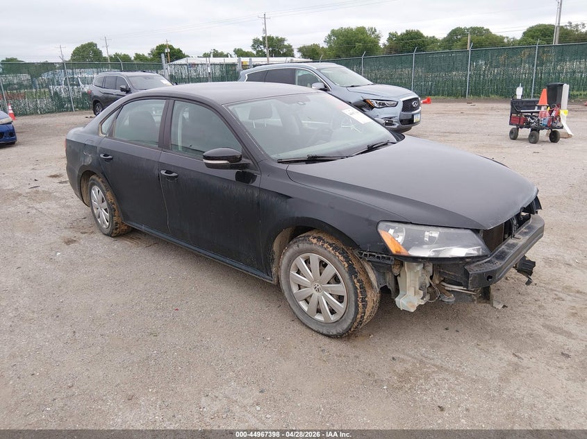 2013 VOLKSWAGEN PASSAT auction photo 1