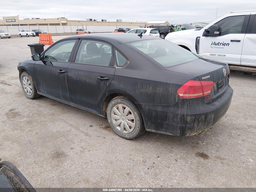 2013 VOLKSWAGEN PASSAT auction photo 3