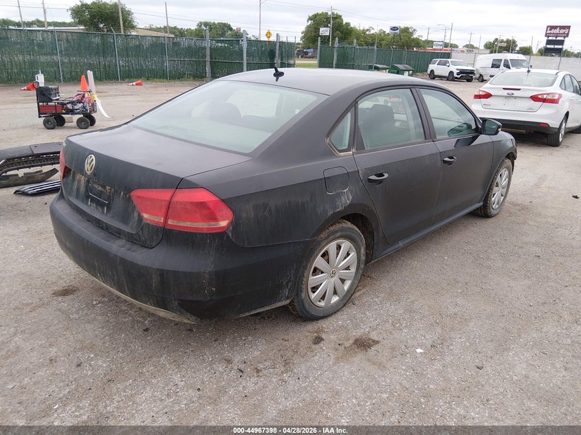 2013 VOLKSWAGEN PASSAT auction photo 4