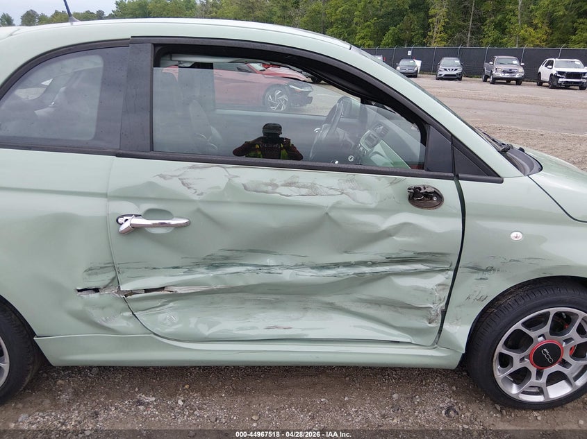 2015 FIAT 500 auction photo 6