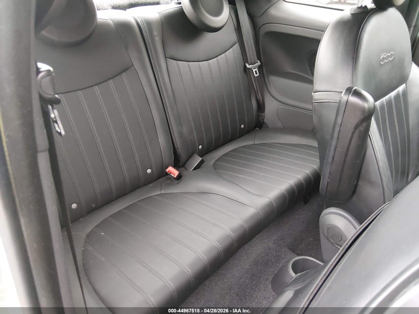 2015 FIAT 500 auction photo 8