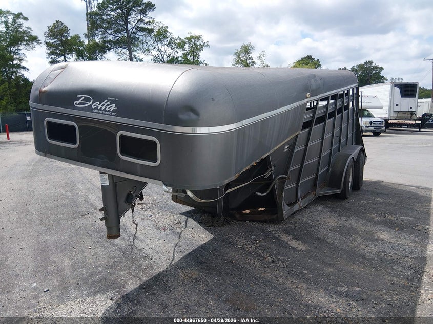 2005 DELTA MANUFACTURING INC TRAILER auction photo 2