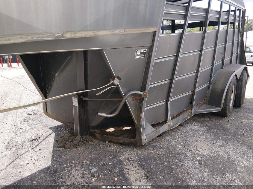 2005 DELTA MANUFACTURING INC TRAILER auction photo 6