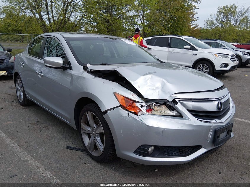 2013 ACURA ILX 2.0L