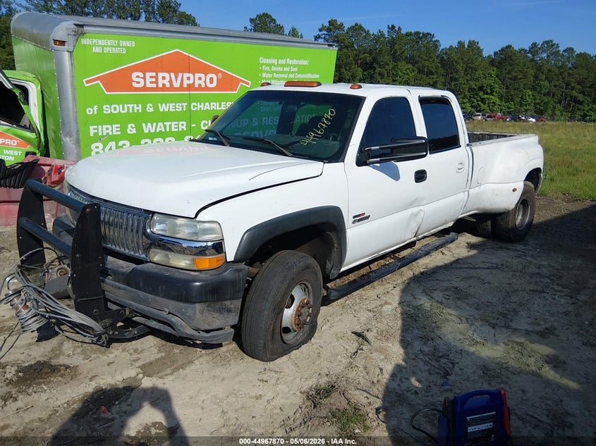 1GCJK33112F165768 2002 Chevrolet Silverado 3500 Ls photo 1